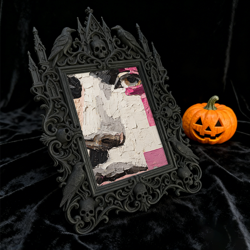 Limited-drop Gothic Dark-style Photo Frame | Werewolf Themed Mountain Hiking Meetup Decor, Photo Ornament, Dual-use Display, Sturdy Frame