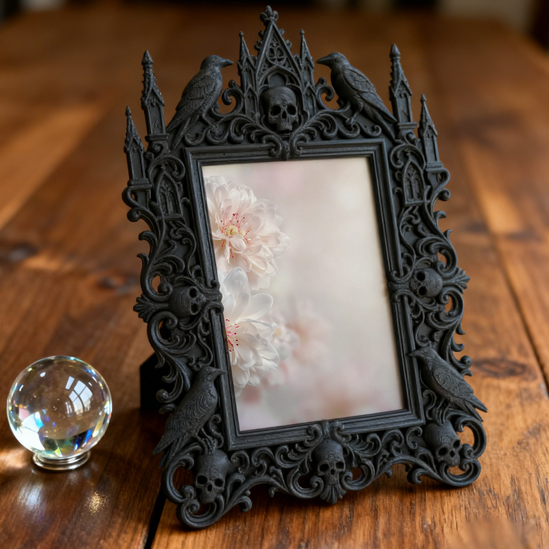 Luxe-rustic-vibe Gothic Dark-style Photo Frame | Gothic Anniversary Camping Trip Decor, Photo Ornament, Wall-mountable & Tabletop, Practical