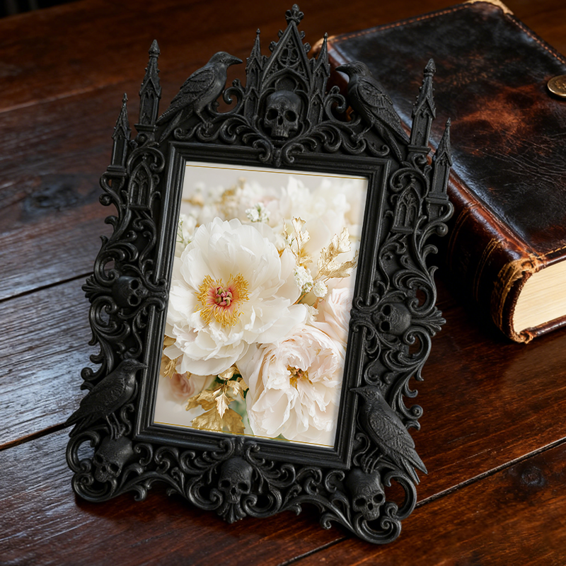 Highly-recommended Gothic Dark-style Photo Frame | Gothic Basement Billiard Room Decor, Photo Ornament, Wall-mountable & Tabletop, Scratch-r