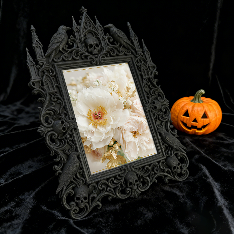 Highly-recommended Gothic Dark-style Photo Frame | Gothic Basement Billiard Room Decor, Photo Ornament, Wall-mountable & Tabletop, Scratch-r