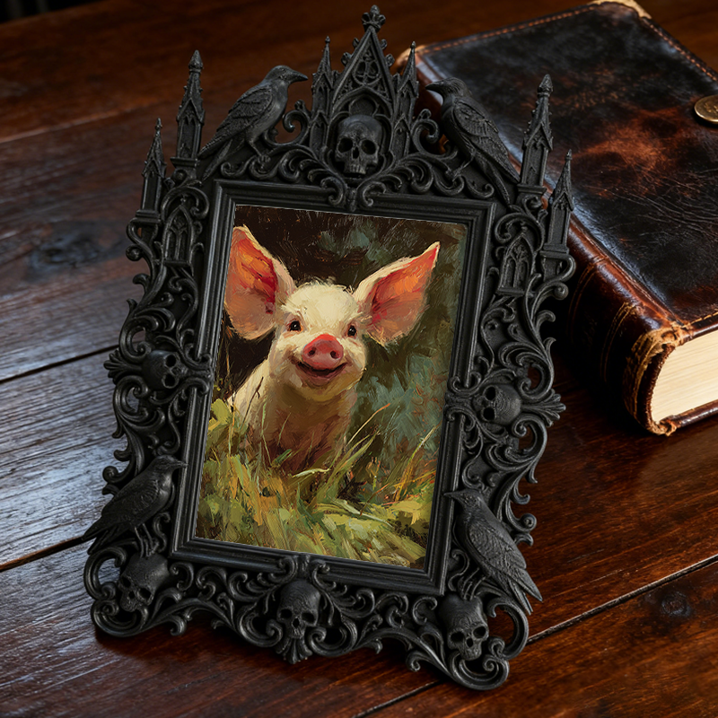Customer-raved Gothic Dark-style Photo Frame | Horror Movie Character Statue Shop Decor, Photo Ornament, Dual-use Display, Minimalist Frame