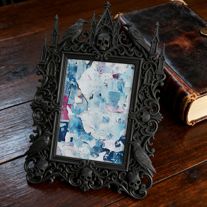 Shop-top-pick Gothic Dark-style Photo Frame | Vampire-themed Bedroom Closet Decor, Photo Ornament, Wall-mountable & Tabletop, Lightweight Fr
