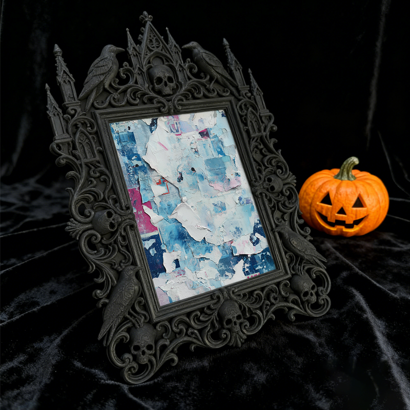 Shop-top-pick Gothic Dark-style Photo Frame | Vampire-themed Bedroom Closet Decor, Photo Ornament, Wall-mountable & Tabletop, Lightweight Fr