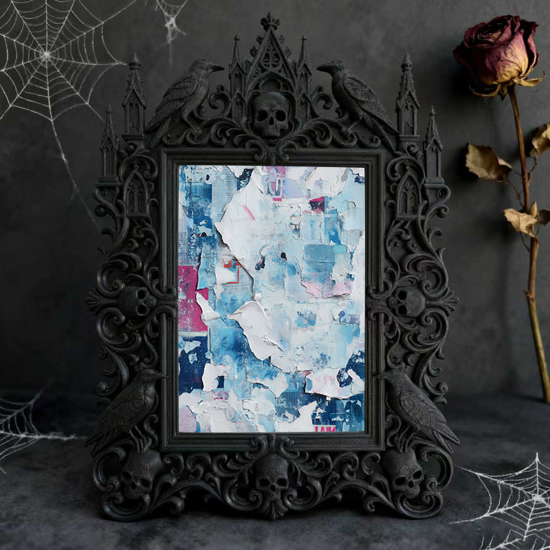 Shop-top-pick Gothic Dark-style Photo Frame | Vampire-themed Bedroom Closet Decor, Photo Ornament, Wall-mountable & Tabletop, Lightweight Fr