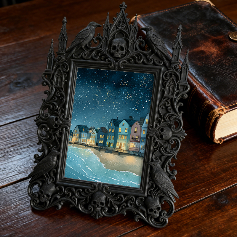 5-star-hit Gothic Dark-style Photo Frame | Werewolf-themed Cabin Living Room Decor, Photo Ornament, Dual-use Display, Sturdy Frame