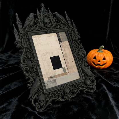 Top-rated Gothic Dark-style Photo Frame | Gothic Winery Tasting Room Decor, Photo Ornament, Dual-use Display, Waterproof Rustic Plastic Fram