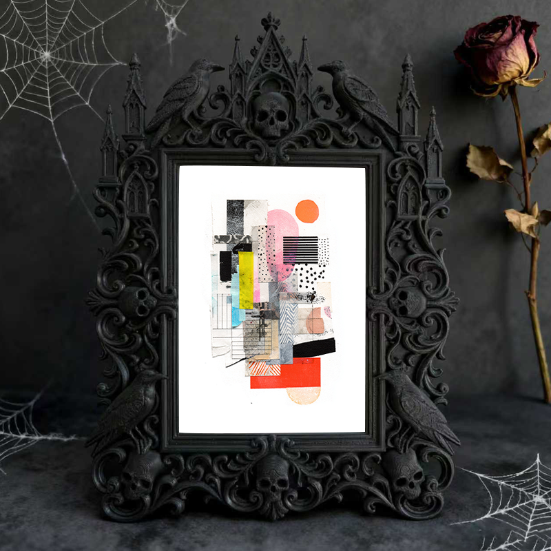 Premium Gothic Dark-style Photo Frame | Gothic Bead Jewelry Making Shop Decor, Photo Ornament, Wall-mountable & Tabletop, Waterproof Light F