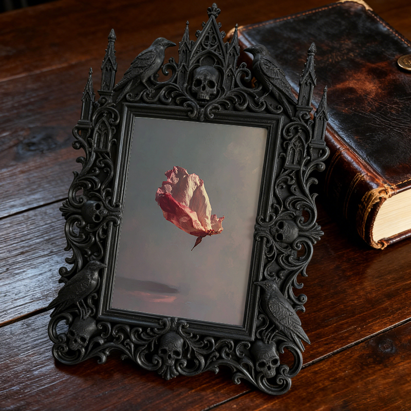 Luxury Gothic Dark-style Photo Frame | Gothic Mansion Tour Gift Shop Decor, Photo Ornament, Wall-mountable & Tabletop, Waterproof High-end F