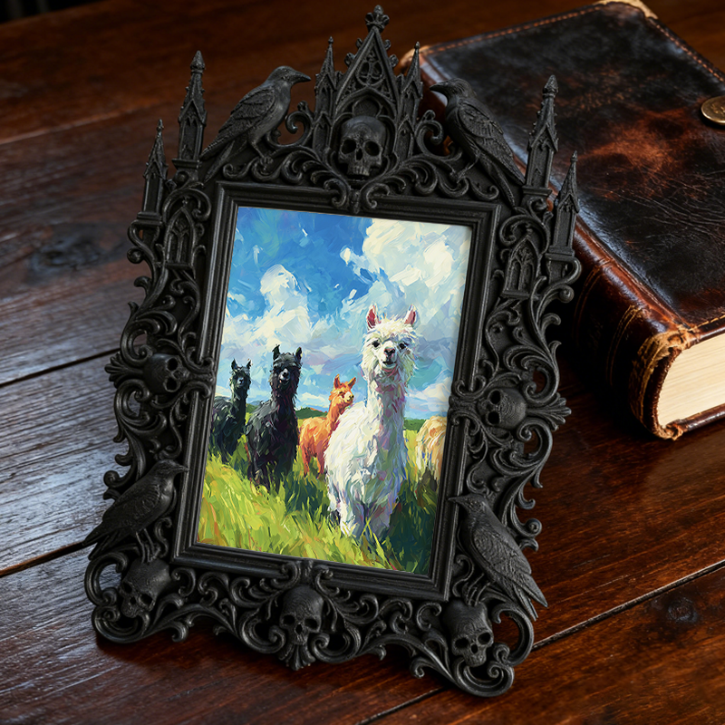 Must-have Gothic Dark-style Photo Frame | Haunted House Actor Green Room Decor, Photo Ornament, Wall/Table Dual-use, Durable Waterproof Fram