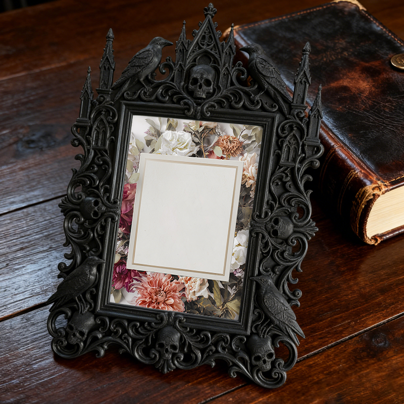 Chic Gothic Dark-style Photo Frame | Gothic Themed Garage Workshop Decor, Photo Ornament, Wall-mountable & Tabletop, Industrial Waterproof F