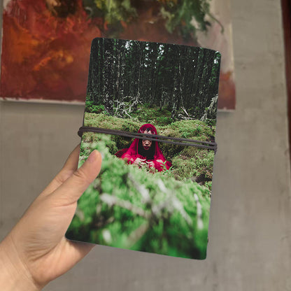  A6 Campus Lecture Log Thick Paper, Vintage Design Ideal for Teacher Prep Logs, Class Notes & Back-to-School Must-Have with Woman, red cloak