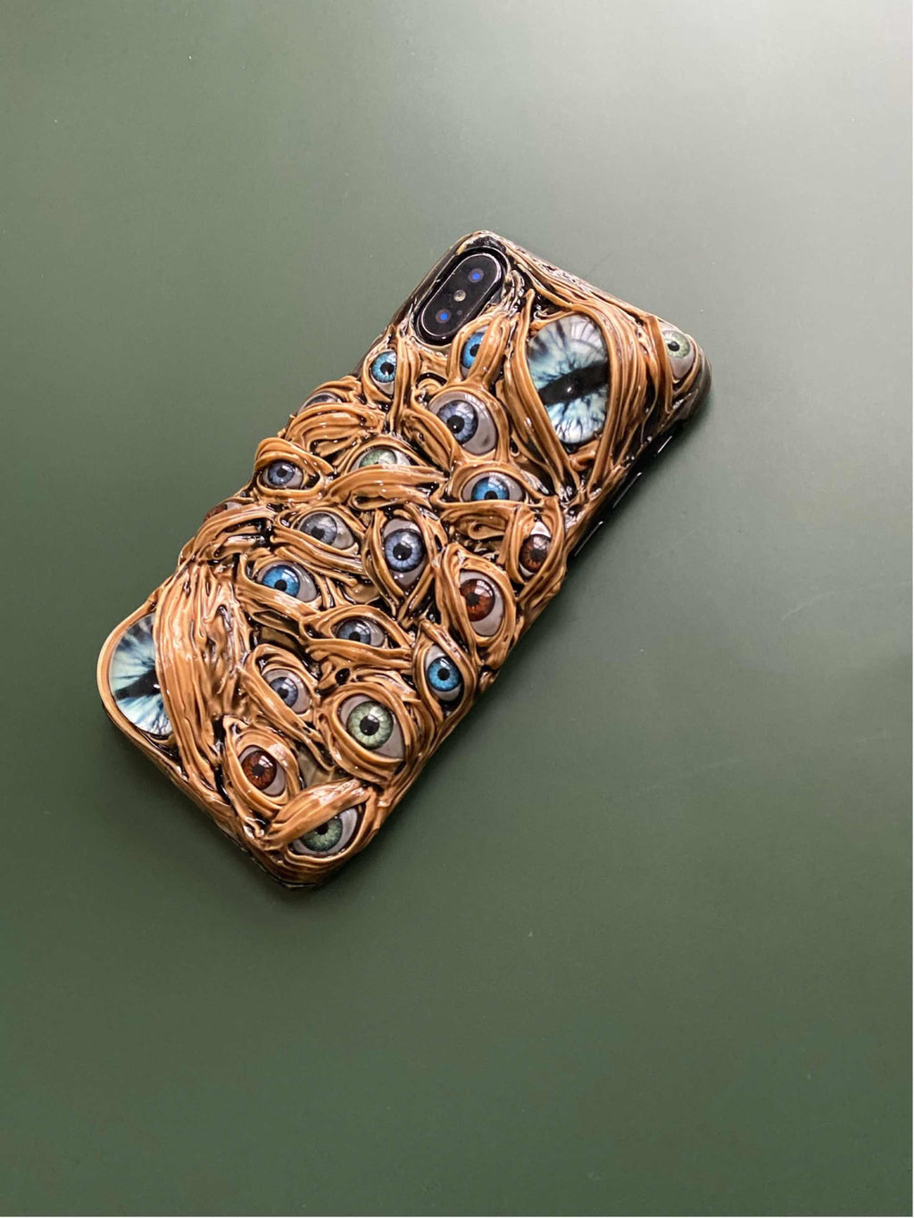 3D Handmade iPhone case 930